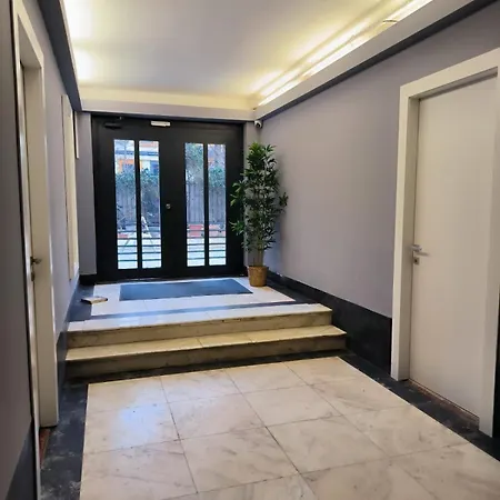 Apartment Modern Oasis In Bucharest's Core
