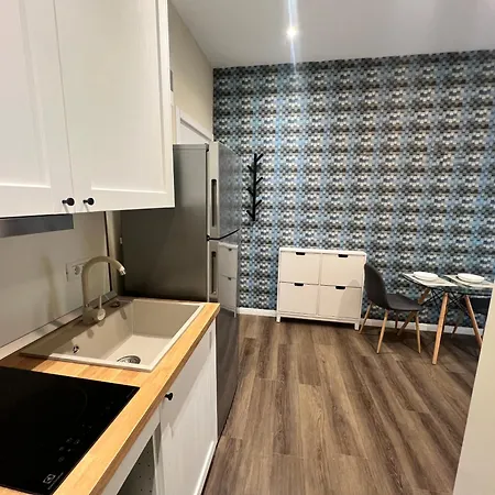 Apartament Modern Oasis In Bucharest's Core *
